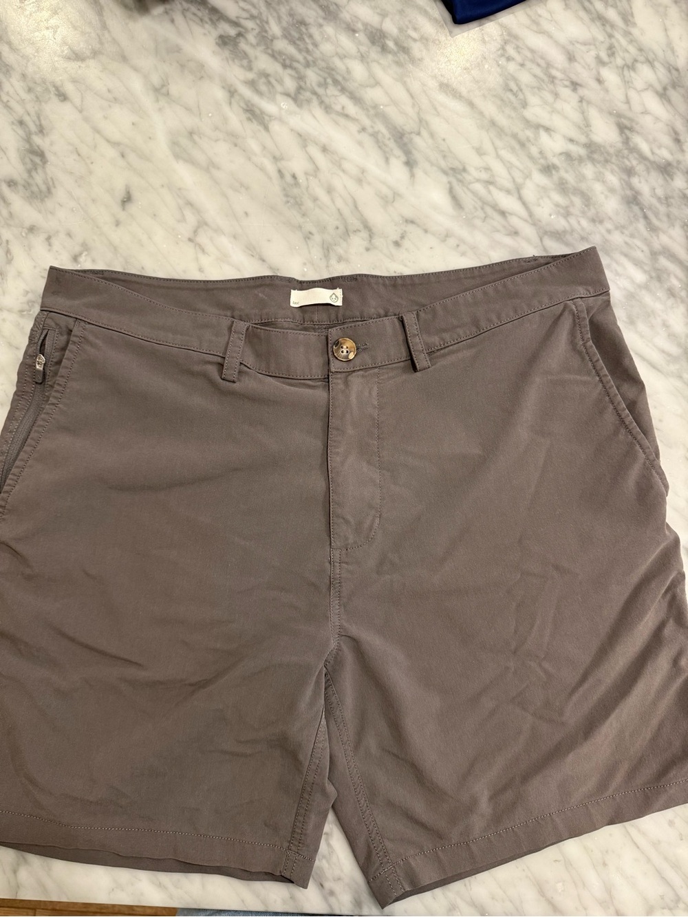 Tasc Men’s Dark Grey shorts size 36